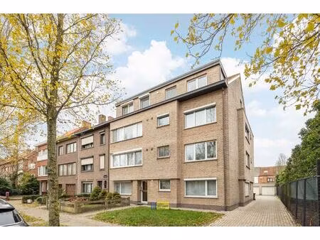 appartement te koop in schoten met 2 slaapkamers