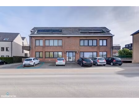 appartement te koop in lanaken met 2 slaapkamers