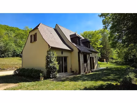 vente maison 5 pièces 125 m² à saint-cyprien (24220)  235 000 €
