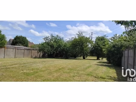 vente terrain à bâtir 1 050 m²