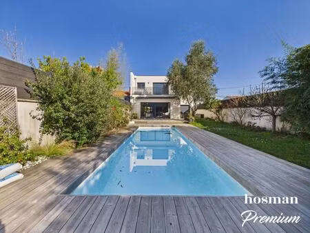 maison de 160 m² avec piscine  terrasse  garage  dépendance - stéhélin bordeaux