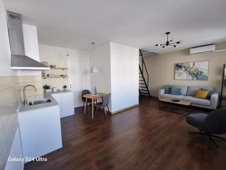 appartement t2 duplex avec potentiel de 50 m² + terrasse & 1 cave