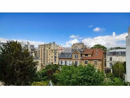 gare versailles rive-droite 2/3 pièces 51 m2 vue dégagée