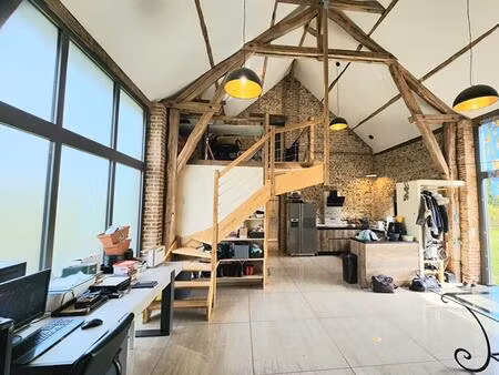 exclusivité - longchamps proche etrépagny - belle grange restaurée de 124 m2 - 3 chambres 