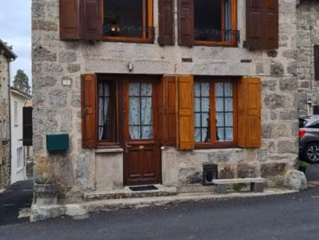 saint romain lachalm 43620 centre bourg maison de village en pierre à rénover 61m² habitab