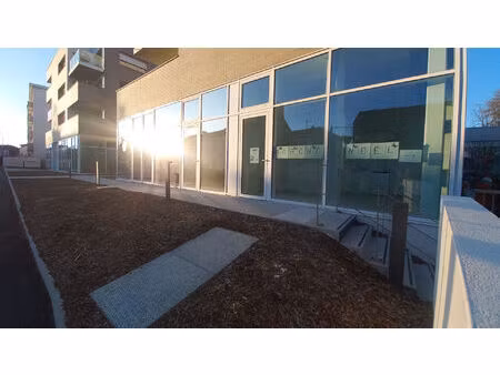 vente local d'activité 1 pièce  17.29m²  nantes