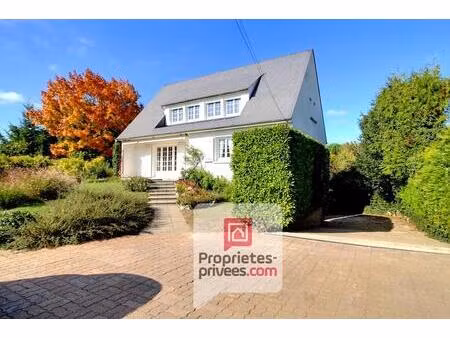 a vendre maison 145 m2  sous-sol - 5 chambres - veranda  terrain clos 1156 m2