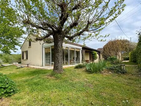 charmante maison de campagne avec maison d'amis  piscine et intimité totale