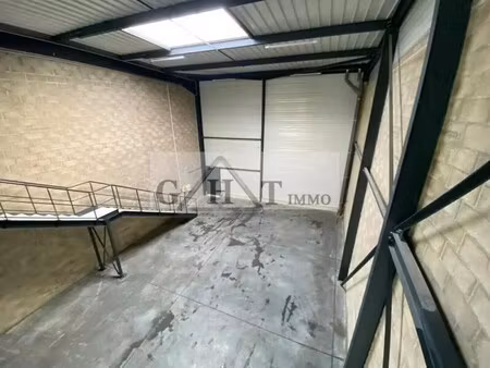 location entrepôt montmagny 95360 270m²