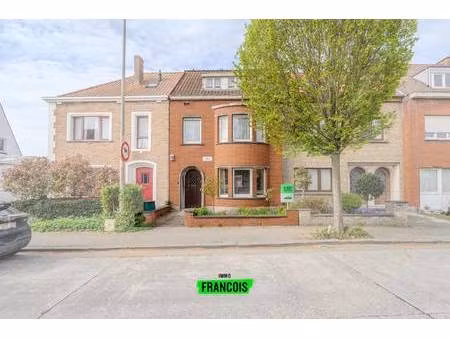 huis te koop in oostende met 3 slaapkamers