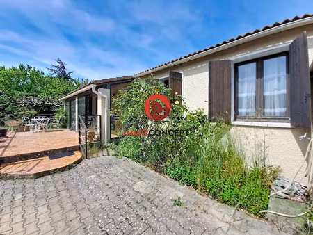 vente villa 4 pièces 100 m² à lirac (30126)  270 000 €