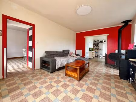 maison familiale  3 chambres  jardin  carport