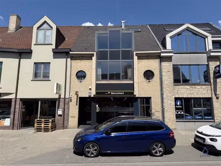 ruime duplex te huur in centrum sint-lievens-houtem