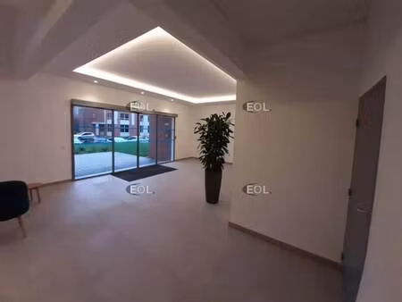 location bureaux 80 m²