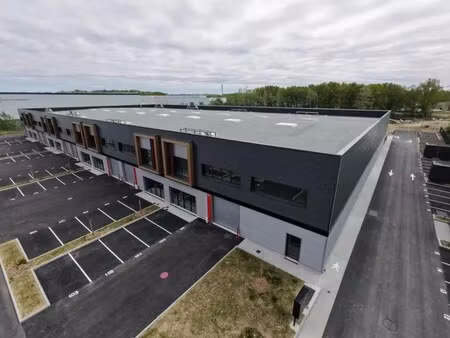 location entrepôt checy 45430 638m²