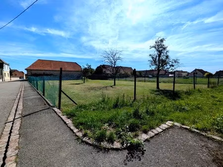 beau terrain 457m²
