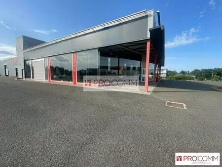 location commerce 500 m²