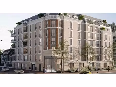 location commerce 290 m²