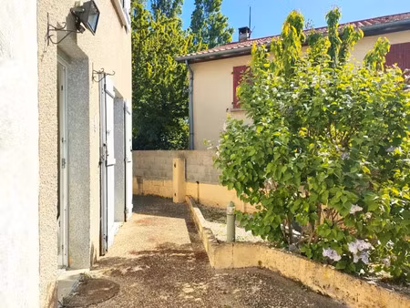 vente maison 5 pièces 102 m² à rillieux-la-pape (69140)  365 000 €