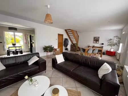 location maison 4 pièces 110m² cappelle en pevele 59242