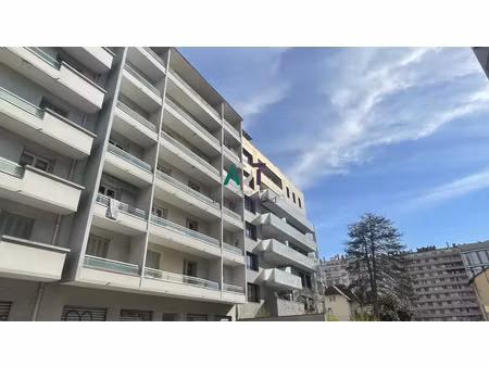 vente appartement 4 pièces 85m2 grenoble 38100 - 160000 € - surface privée