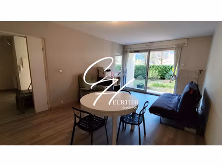 vente appartement 2 pièces 55m2 meylan 38240 - 169000 € - surface privée