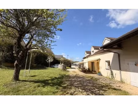 vernois-lès-vesvres (21260)