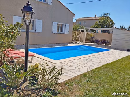 vias centre - maison individuelle t5 de 130 m2 avec piscine