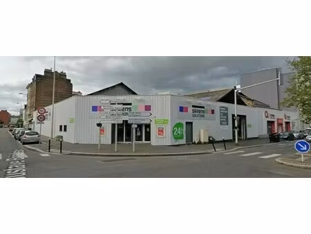 vente local d'activités 1 703 m²