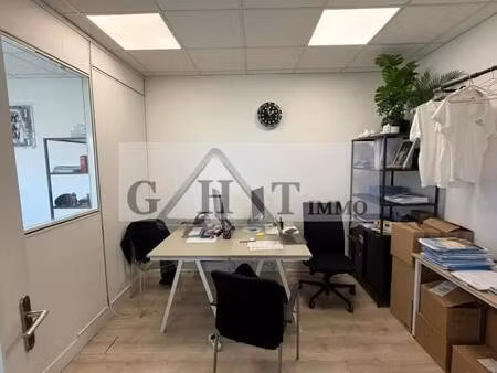 location bureaux 110 m²
