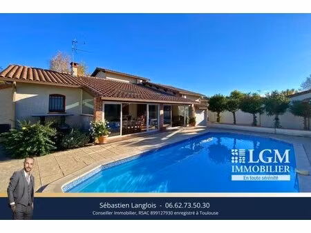 lamasquère 31600  villa 7 pièces d'environ 180m2 + dépendances + garage traversant 35m2