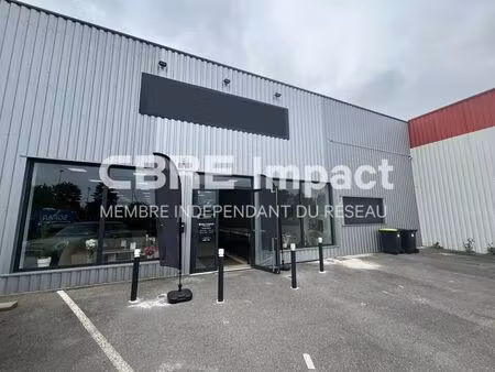 location commerce reims 51100 630m²