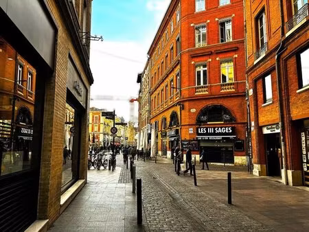 location commerce 150 m²