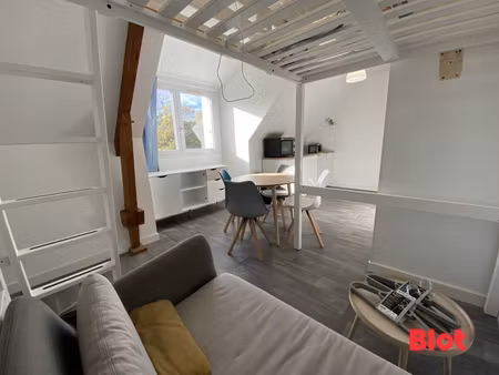 a vendre par blot immobilier - studio vendu meublé à betton à proximité du canal et au der