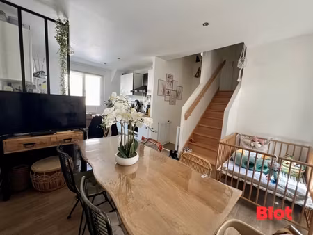 a vendre blot immobilier - montauban de bretagne - centre ville - appartement type 3