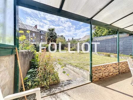 immeuble de rapport fougères quartier calme - 5 pièce(s) 122.73 m2