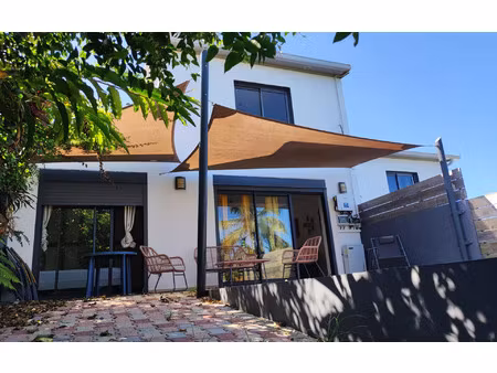 maison petite-île m² t-4 à vendre  364 900 €