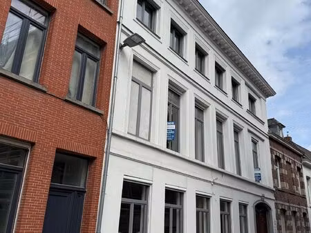bureaux à vendre à rue madame 15 tournai (vbe12180)