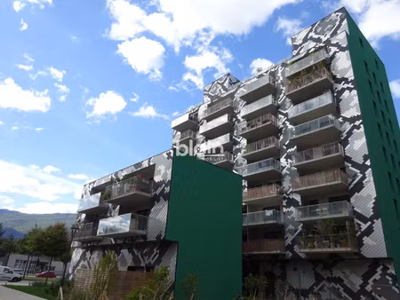 grenoble t1 presqu'ile + parking