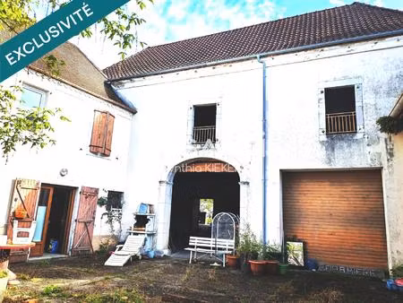 maison ancienne avec cachet + grange+atelier et dependances