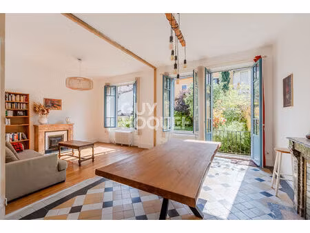 rare maison 1930 avec jardin à la croix-rousse 185.8m2 5 chambres possibilité 6