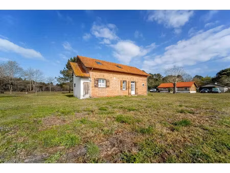 vente maison 5 pièces 210 m² à sainte-eulalie-en-born (40200)  380 000 €