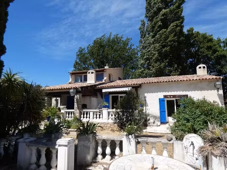 vente villa 7 pièces 142 m² à sillans-la-cascade (83690)  350 000 €