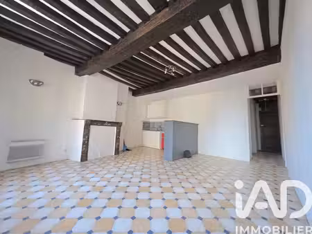 immeuble à avesnes-sur-helpe (59440)