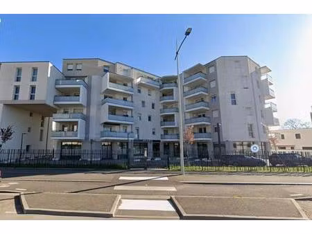 beau t3 rez de jardin