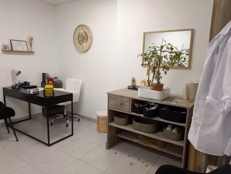 local professionnel à vendre bourgoin jallieu 5 pièce(s) 115m2 188 000€