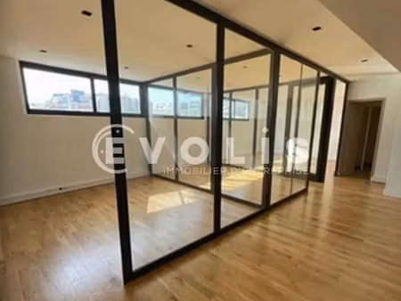 location bureaux 78 m² à 190 m²