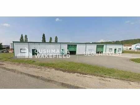location local d’activités roche lez beaupre 25220 720m²
