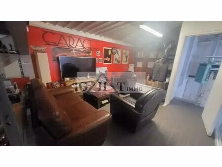 vente commerce 955 m²