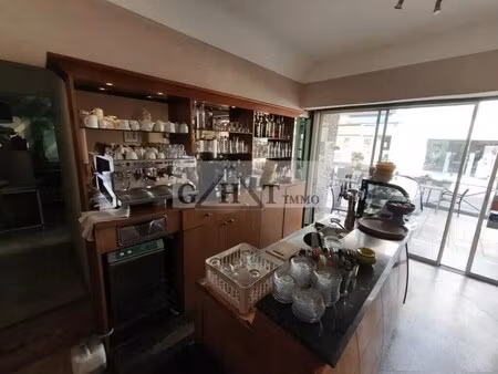 vente commerce 145 m²